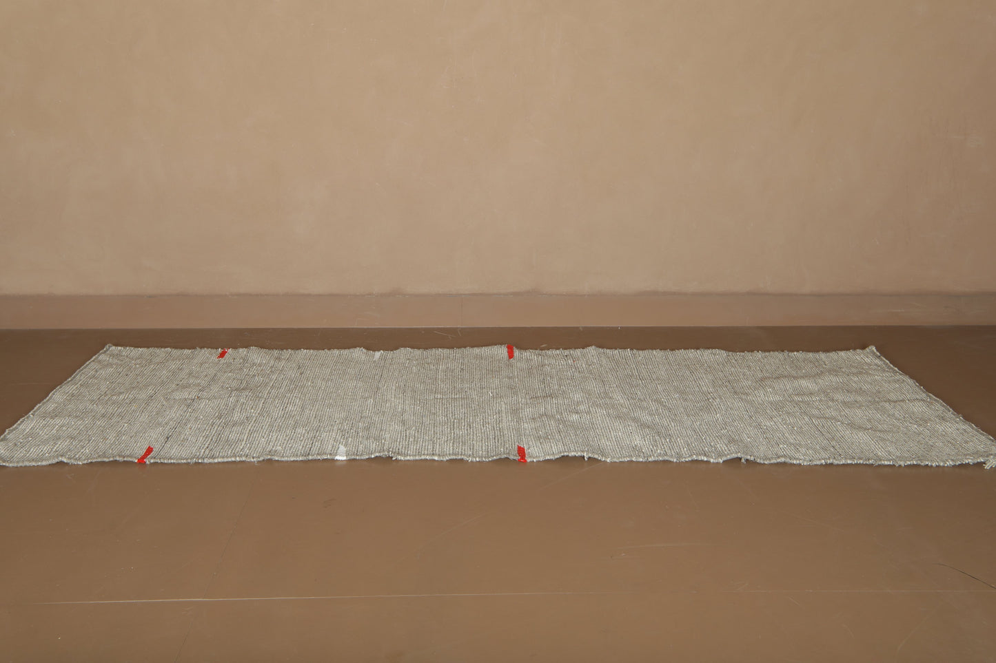 Handmade Moroccan Kilim Rug - Minimal Moroccan Rug - Handwoven Wool Carpet