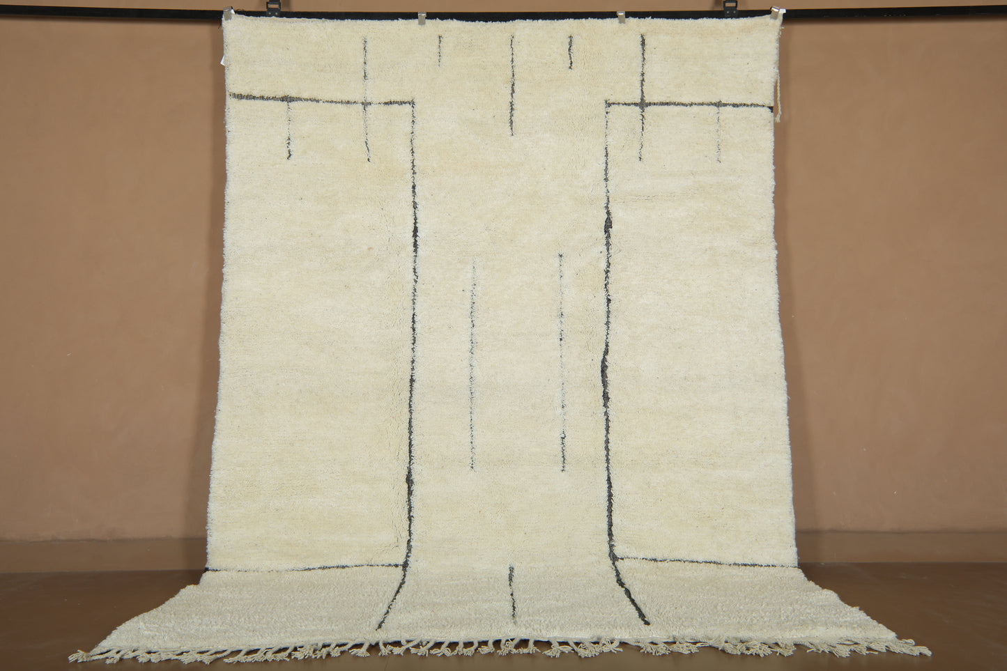 Moroccan Beni Ourain Rug - Modern Ivory & Abstract Nomad Lines - Beatiful Custom rug