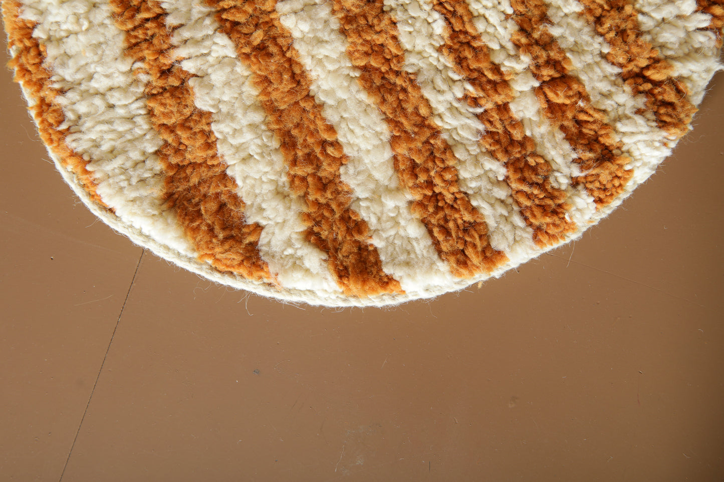 Beautiful Handmade Round rug -Wool Rug - Custom Rug