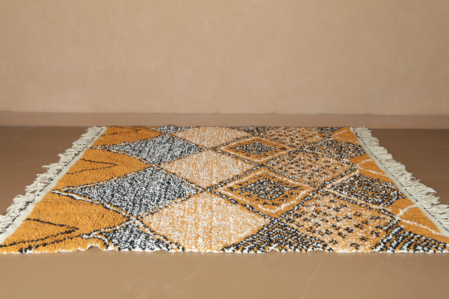 Moroccan Rug with Geometric Elegance - Custom wool Rug - Handcrafted