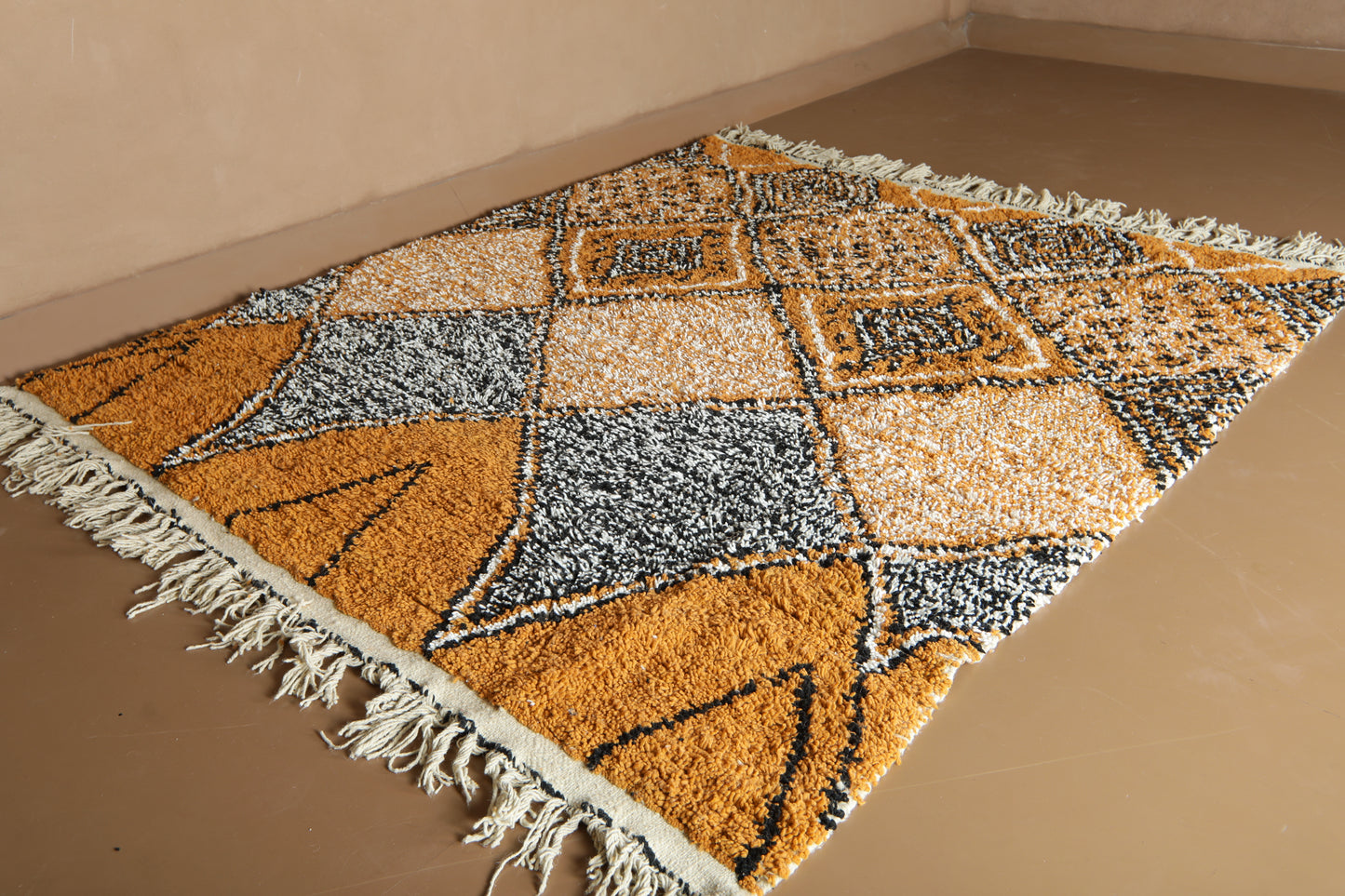 Moroccan Rug with Geometric Elegance - Custom wool Rug - Handcrafted