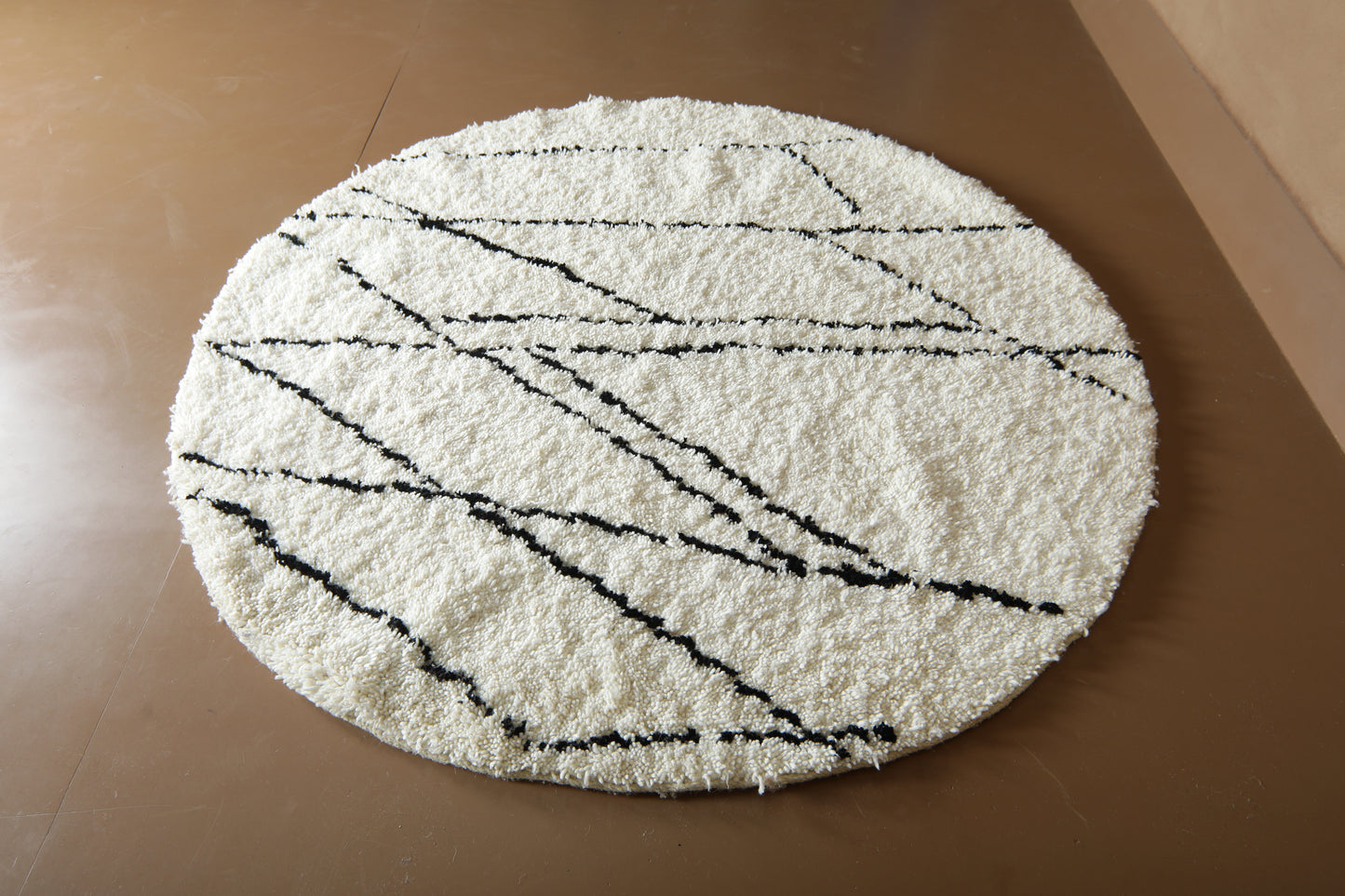 Minimalist Round Rug - Custom Wool rug - Handmade Moroccan Rug