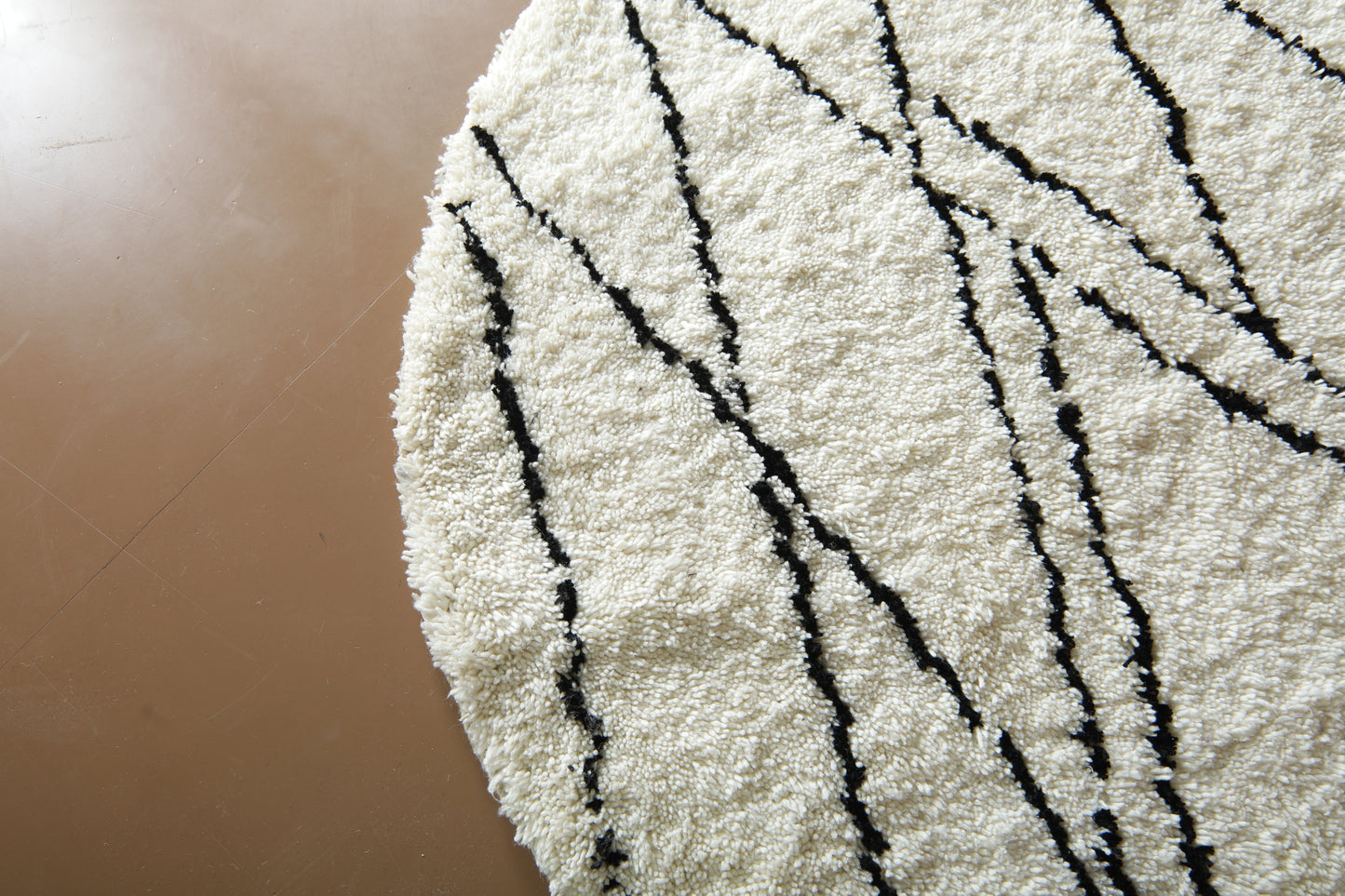 Minimalist Round Rug - Custom Wool rug - Handmade Moroccan Rug