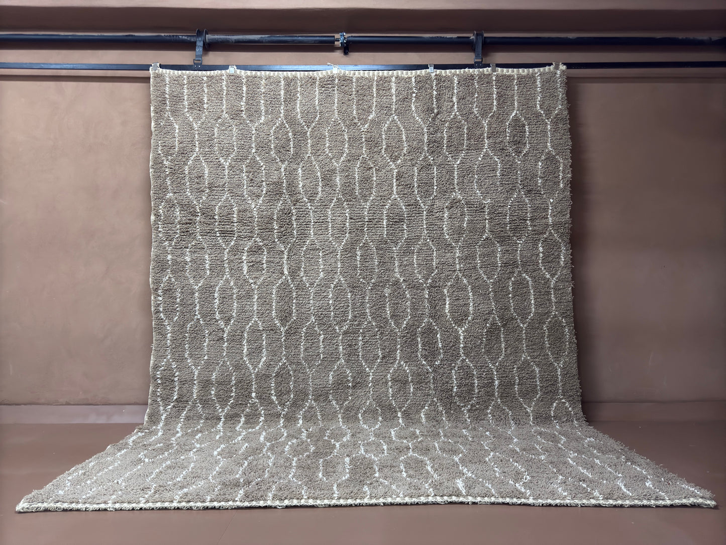 Authentic Handwoven Moroccan Rug – Timeless Artisan Beauty