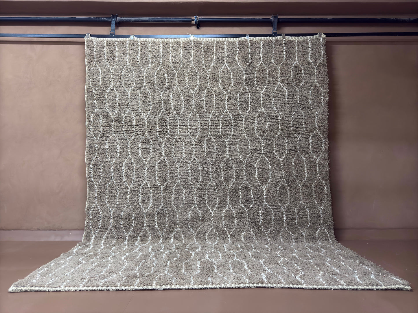 Authentic Handwoven Moroccan Rug – Timeless Artisan Beauty