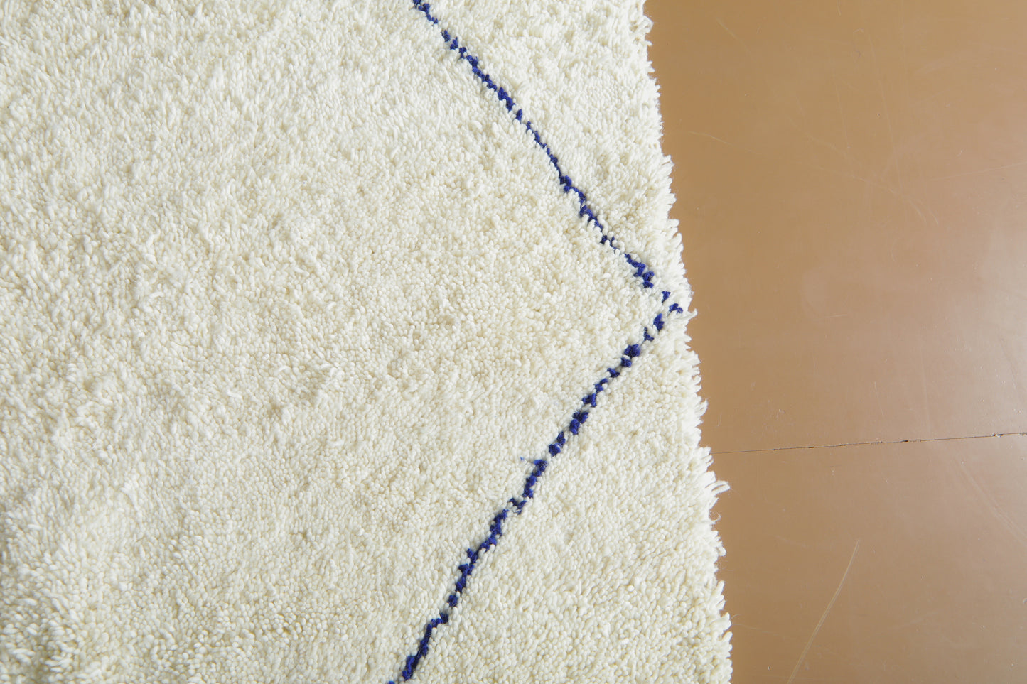 Minimalist Moroccan Rug - Blue Diamond Lattice – Custom Handwoven Wool