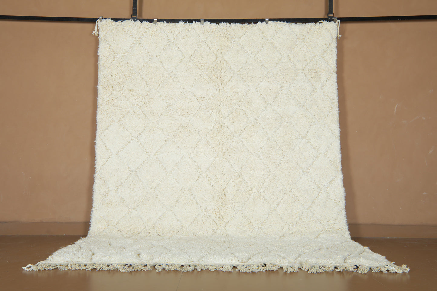 Custom Handwoven Moroccan Rug – Minimalist Cream/White Shaggy Wool Carpet