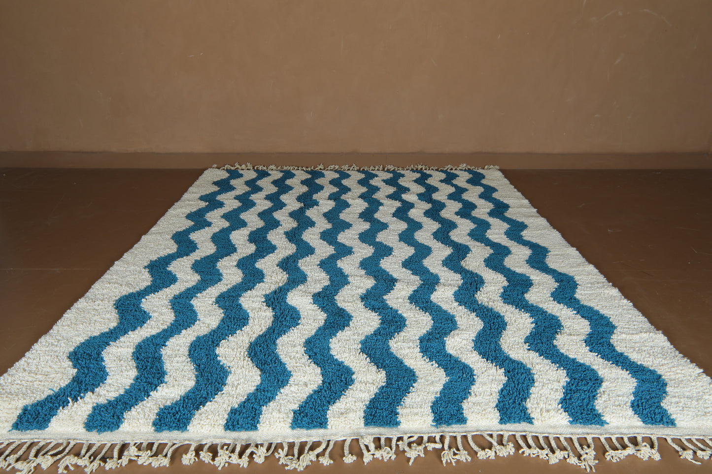 Custom Wave Pattern Rug – Handwoven Blue-Turquoise & White Moroccan Carpet