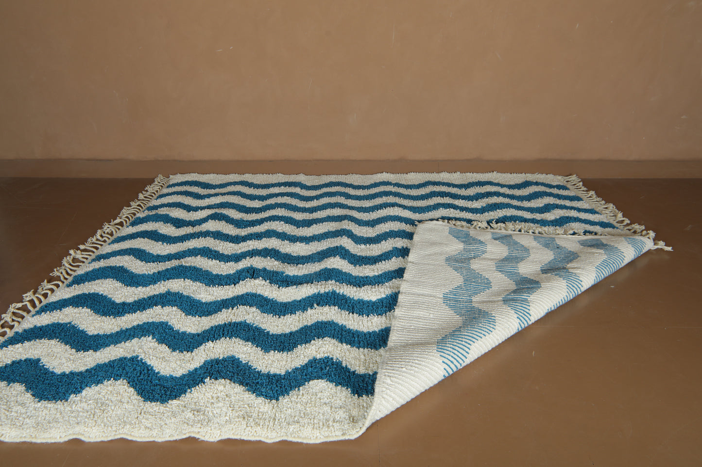 Custom Wave Pattern Rug – Handwoven Blue-Turquoise & White Moroccan Carpet
