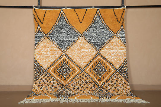 Moroccan Rug with Geometric Elegance - Custom wool Rug - Handcrafted