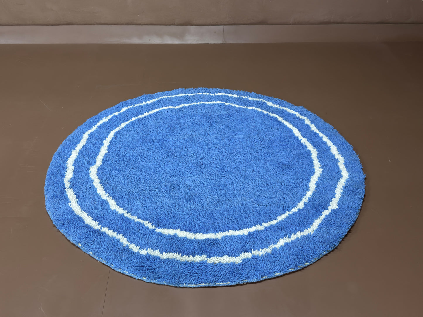 Handmade Moroccan rug - Round Blue Ripple Design - Custom Rug