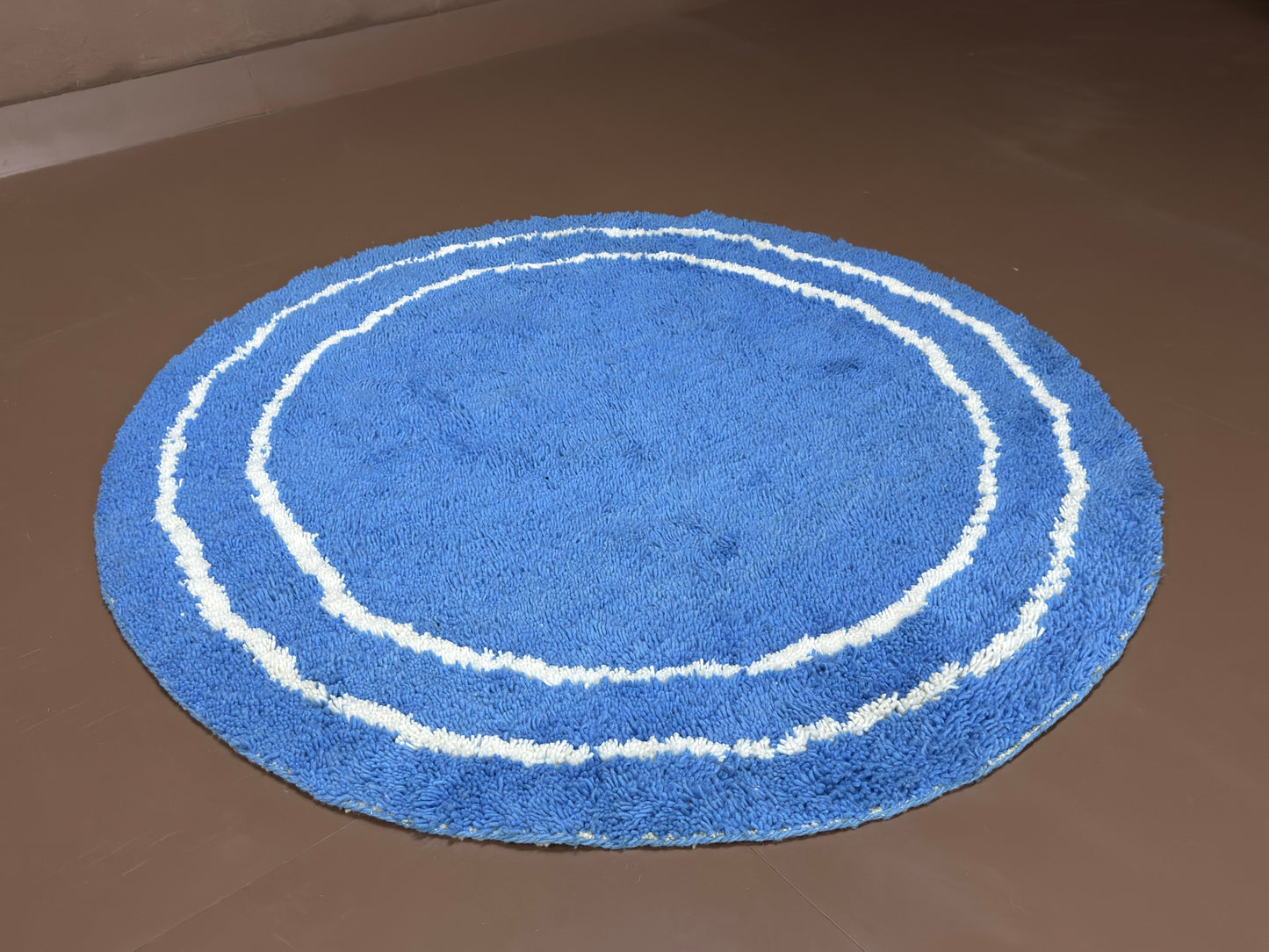 Handmade Moroccan rug - Round Blue Ripple Design - Custom Rug